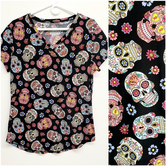No Boundaries Tops - NWOT Adorable Sugar Skull Tee